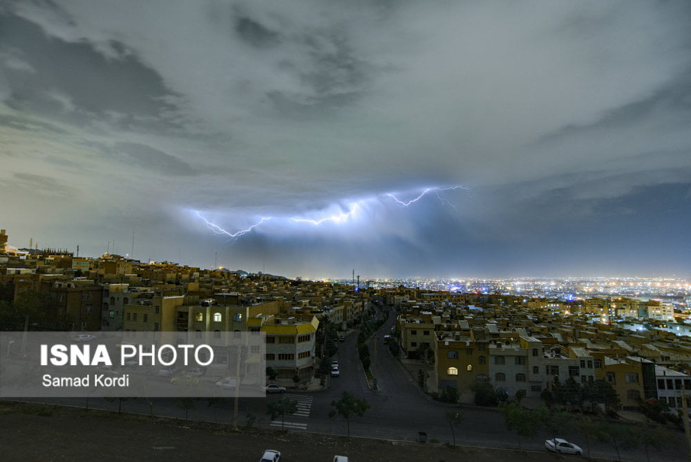 احتمال رگبار و رعد و برق در تهران طی فردا