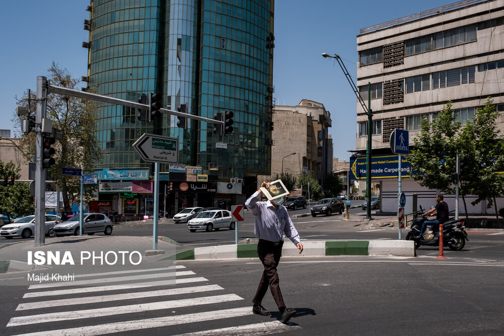 ماندگاری هوای گرم در تهران/وزش باد در بیشتر نقاط استان