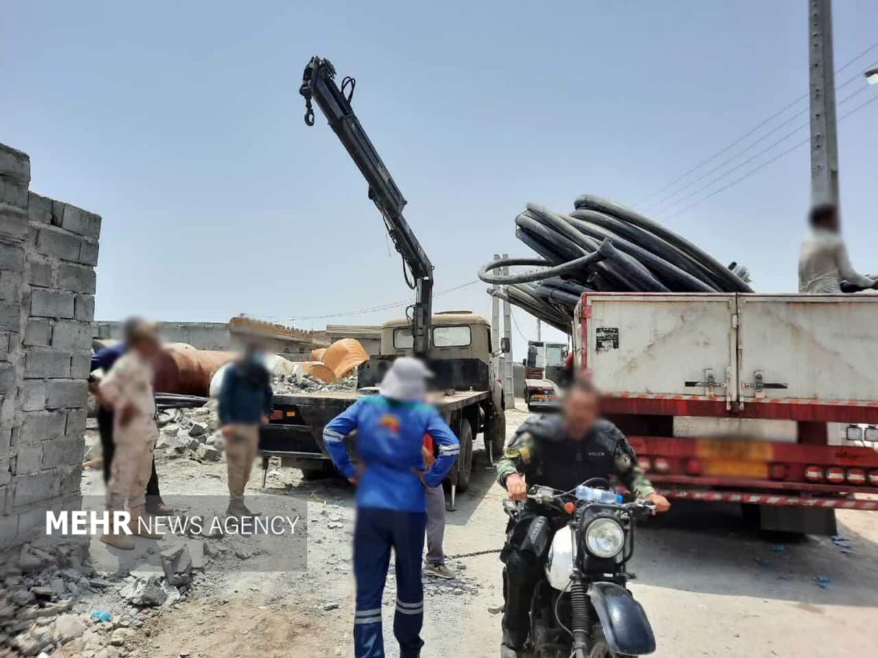 توقیف ۵فروند شناور و دستگیری ۱۰نفر از سرکردگان قاچاقچیان در میناب - خبرگزاری مهر | اخبار ایران و جهان