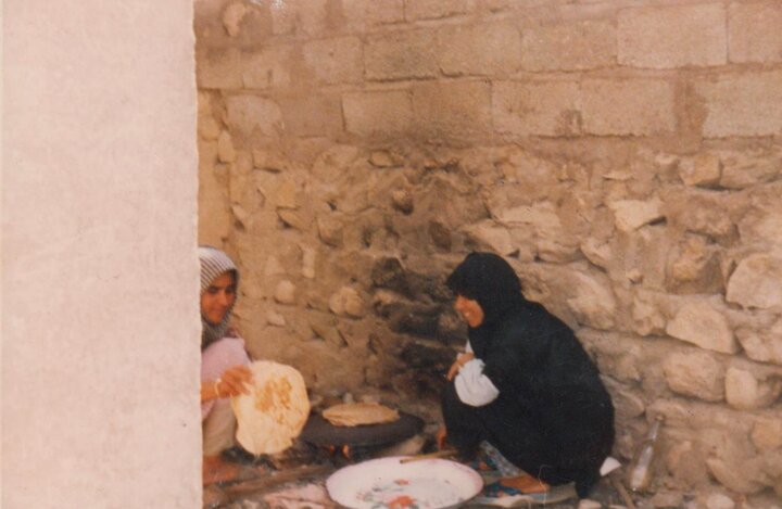 خاطرات پرستار جهادگر «دیری»/ مداوای رزمندگان و مامایی ۲۵۰۰ نوزاد