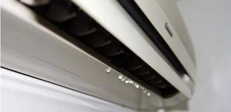 The cause of the LG air conditioner leaking water