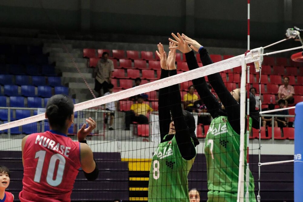 پیروزی دختران والیبال ایران مقابل قزاقستان