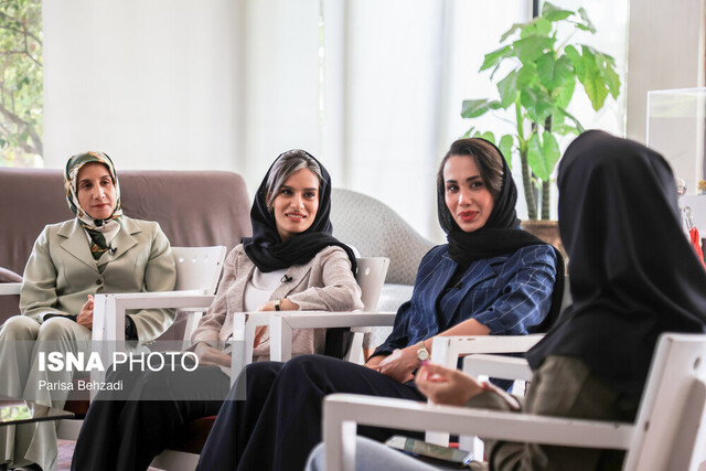 با آتنا مهناز و بهاره؛ ۳ زن تاریخساز اتاق VAR