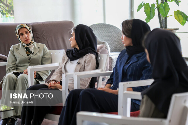 با آتنا مهناز و بهاره؛ ۳ زن تاریخ ساز اتاق VAR